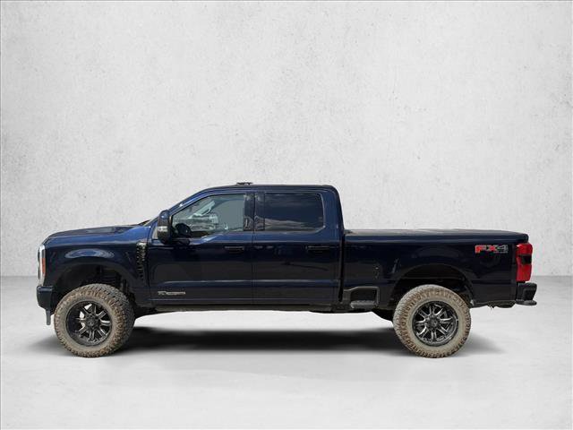 Used 2023 Ford F250 Lariat w/ Lariat Ultimate Package AWD/4WD image 2