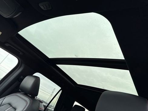 Used 2022 Ford Expedition Max Limited image 29