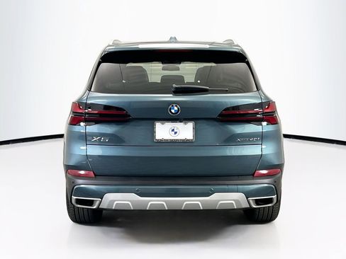 Certified 2026 BMW X5 xDrive40i w/ Climate Comfort Package image 6
