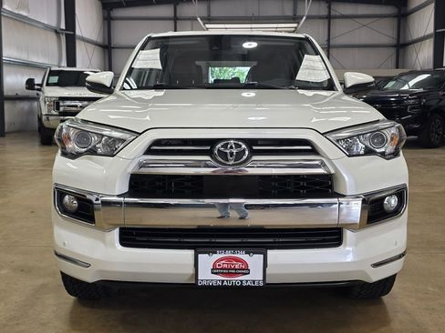 Used 2020 Toyota 4Runner Limited AWD/4WD image 2