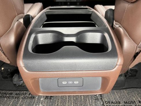 Used 2025 Honda Odyssey Touring image 24