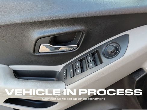 Used 2015 Chevrolet Trax LT w/ LT Plus Package image 19