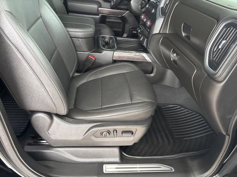 Used 2023 Chevrolet Silverado 2500 LTZ w/ LTZ Plus Package image 39