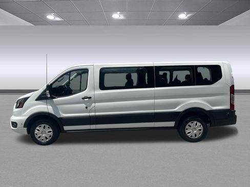 Used 2024 Ford Transit 350 XLT RWD image 8