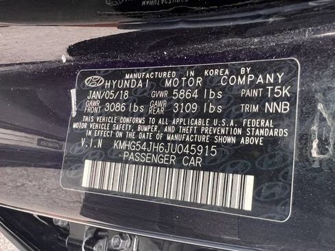 Used 2018 Genesis G90 5.0 Ultimate AWD/4WD image 41