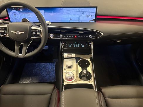 New 2026 Genesis GV70 2.5T AWD/4WD image 13