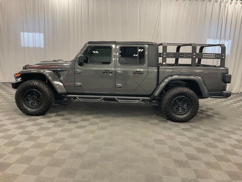Used 2022 Jeep Gladiator Rubicon w/ Cold Weather Group AWD/4WD image 15