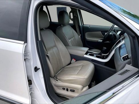 Used 2013 Ford Edge Limited w/ Driver Entry Pkg AWD/4WD image 31
