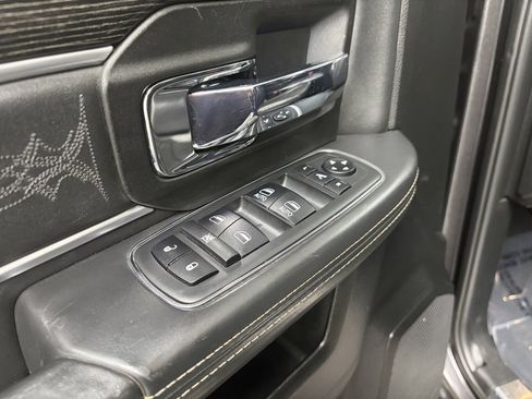 Used 2018 RAM 2500 Limited image 14