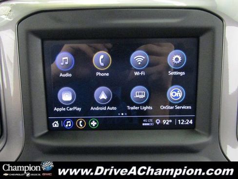 Used 2024 GMC Sierra 2500 Pro w/ Convenience Package image 6