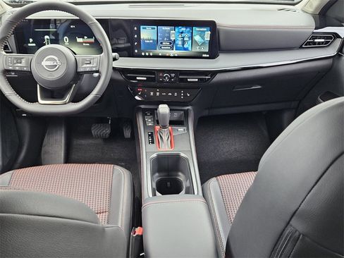 New 2026 Nissan Kicks SR image 6