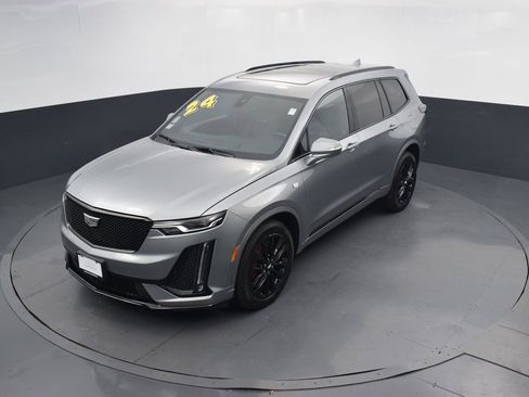 Used 2024 Cadillac XT6 Sport image 42