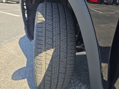Used 2025 Honda Passport EX-L image 30