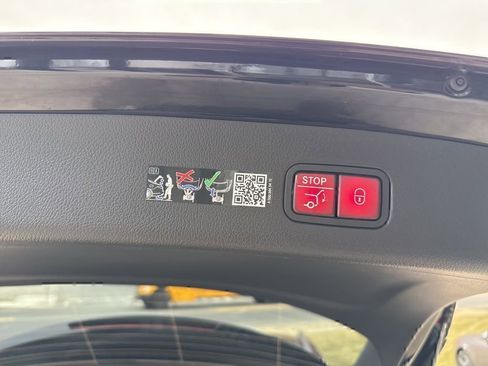 Certified 2026 Mercedes-Benz GLC 300 4MATIC image 28