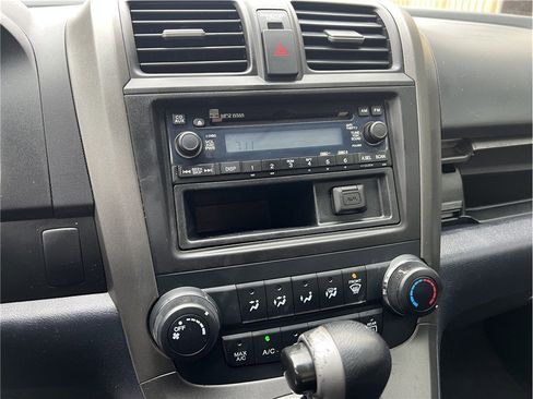 Used 2010 Honda CR-V LX image 16