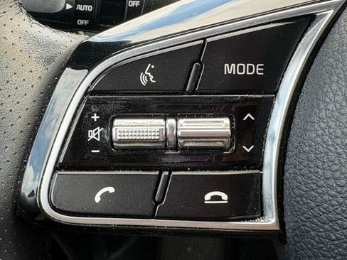 Certified 2023 Kia Seltos SX AWD/4WD image 19