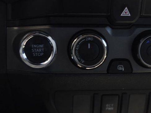 Used 2023 Toyota Tacoma TRD Off-Road AWD/4WD image 22