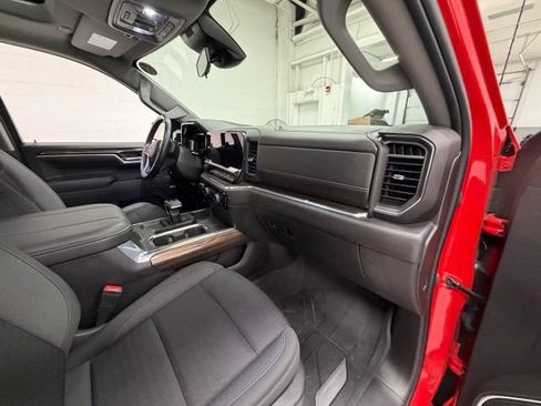 Certified 2023 Chevrolet Silverado 1500 RST w/ Convenience Package II AWD/4WD image 32