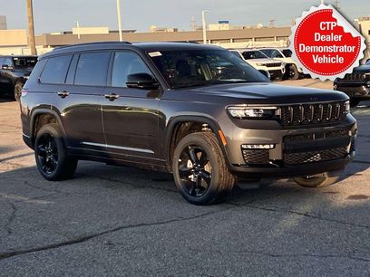 New 2025 Jeep Grand Cherokee L Limited w/ Black Appearance Package