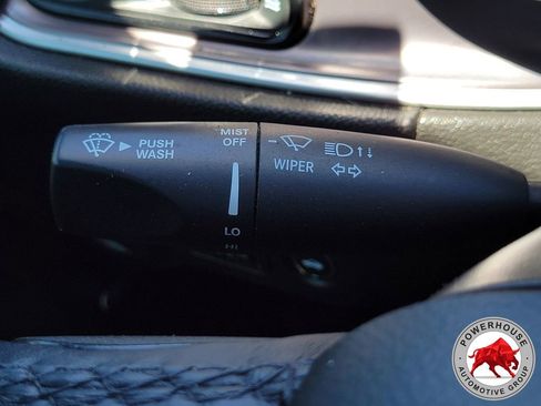Used 2021 Dodge Challenger SXT w/ Driver Convenience Group RWD image 28