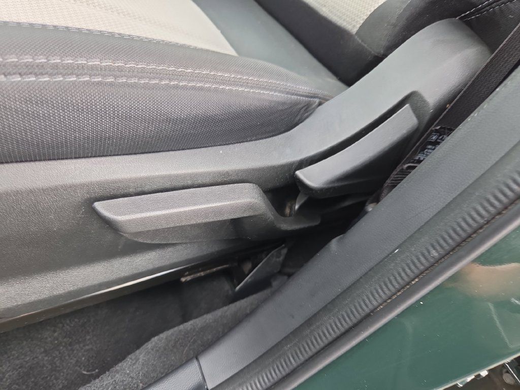 Certified 2022 Subaru Forester AWD/4WD image 25