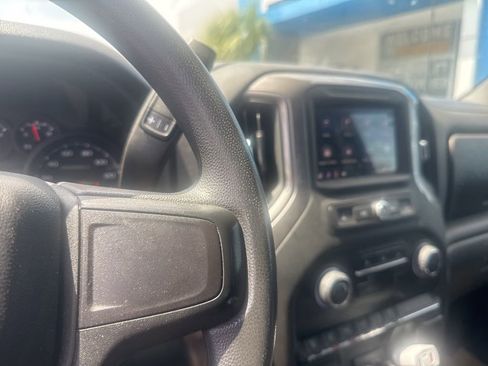 Used 2024 Chevrolet Silverado 2500 Custom w/ Custom Value Package image 19