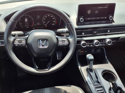 Used 2024 Honda Civic Sport image 14