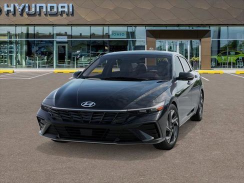 New 2026 Hyundai Elantra Limited image 7