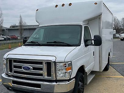 Used 2015 Ford E-350 and Econoline 350 Super Duty w/ Power Windows & Locks Group