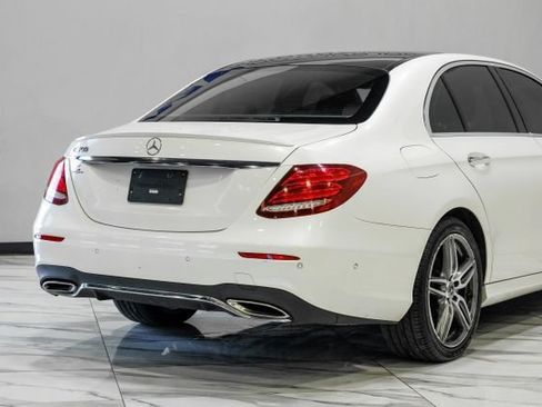 Used 2018 Mercedes-Benz E 300 w/ Premium 1 Package image 13