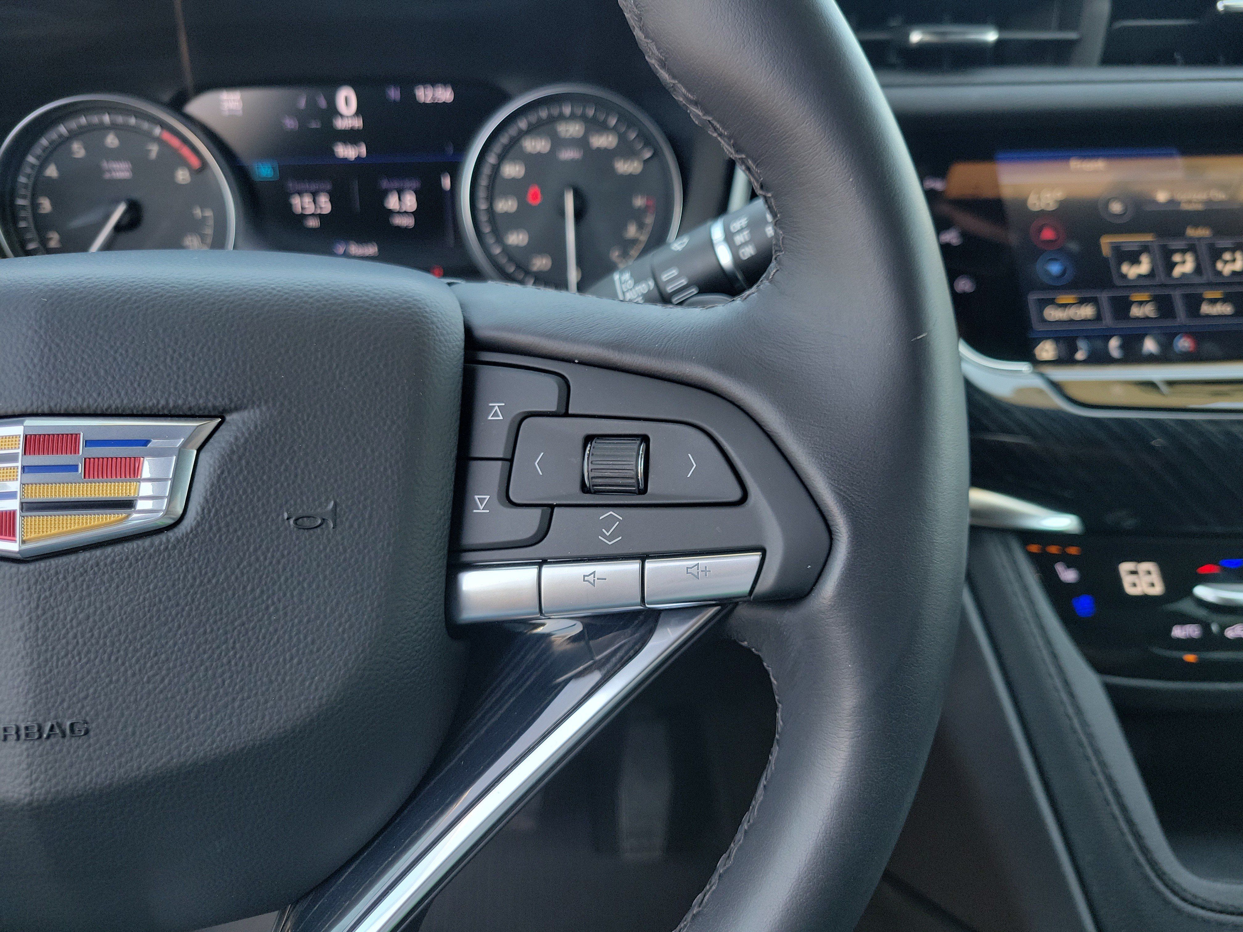 Certified 2024 Cadillac XT6 Premium Luxury w/ Technology Package AWD/4WD image 35