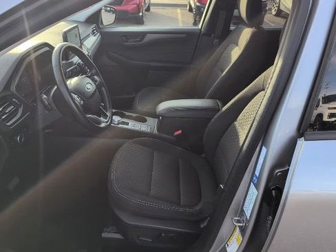Used 2024 Ford Escape Active image 11