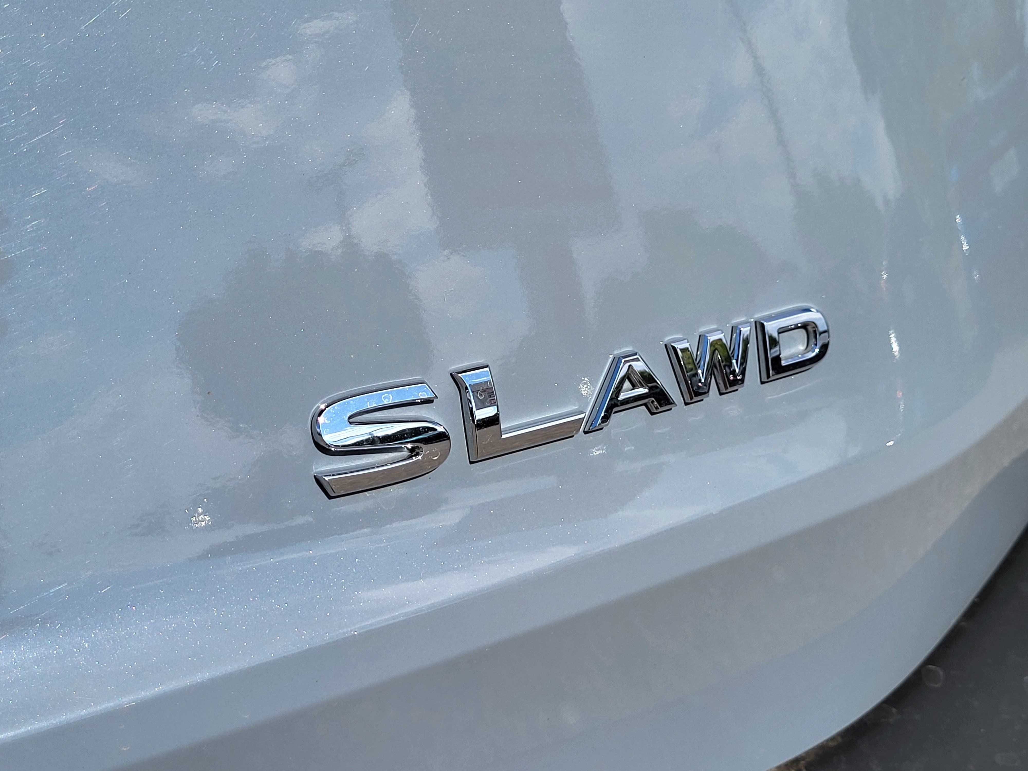 Certified 2022 Nissan Rogue SL w/ SL Premium Package AWD/4WD image 13