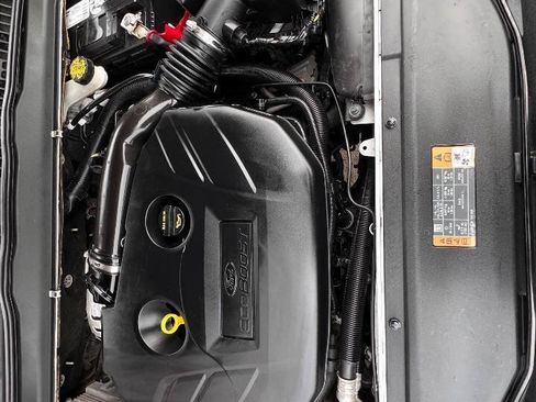 Used 2016 Ford Fusion SE w/ Equipment Group 201A AWD/4WD image 18