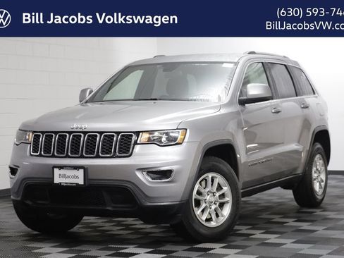 Used 2018 Jeep Grand Cherokee Laredo AWD/4WD image 1