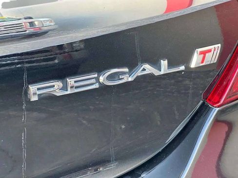 Used 2016 Buick Regal Premium w/ Driver Confidence Package #1 image 29