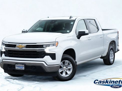 Used 2025 Chevrolet Silverado 1500 LT image 1