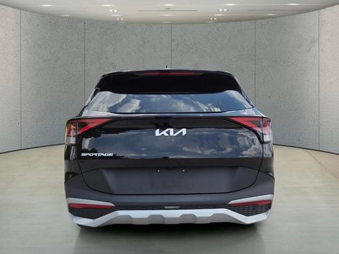 Used 2023 Kia Sportage EX FWD image 6