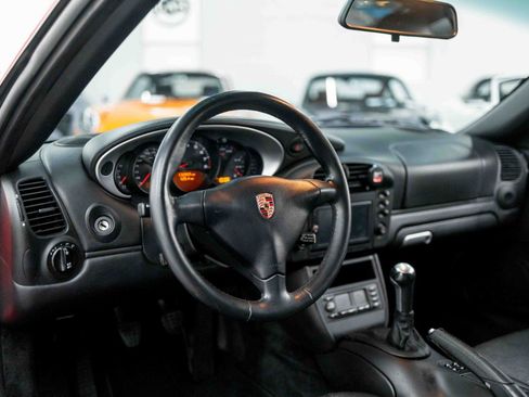 Used 2004 Porsche 911 Carrera 4S AWD/4WD image 57
