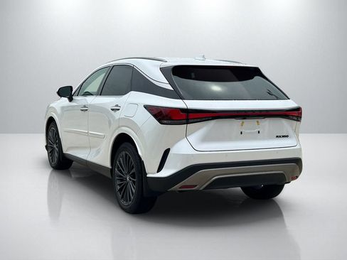 Used 2025 Lexus RX 350 Premium w/ Convenience Package FWD image 7
