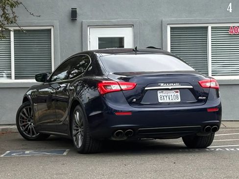 Used 2017 Maserati Ghibli S image 7