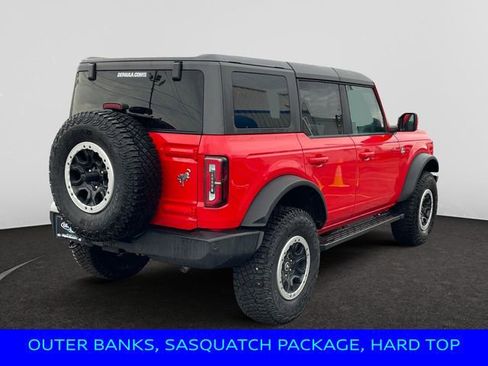 New 2024 Ford Bronco Outer Banks w/ Sasquatch Package image 6
