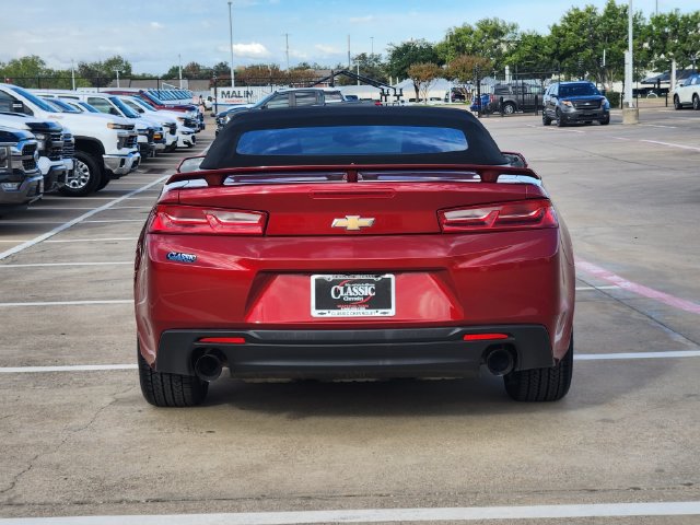 Used 2018 Chevrolet Camaro LT RWD image 13
