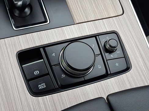 Certified 2024 MAZDA CX-90 Plug-In Hybrid w/ Premium Pkg image 31