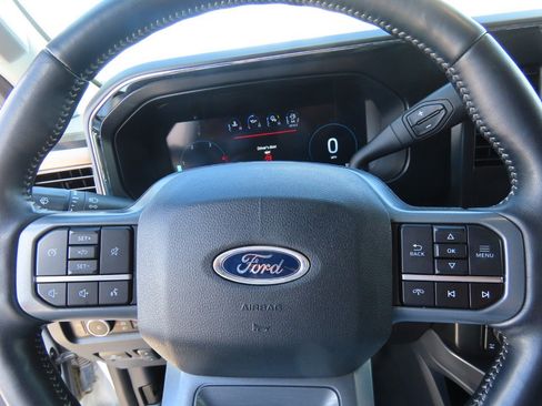 Used 2024 Ford F250 Lariat AWD/4WD image 27
