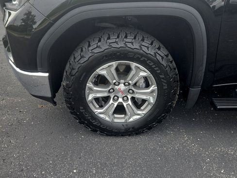 Used 2019 GMC Sierra 1500 SLE w/ SLE Value Package AWD/4WD image 23