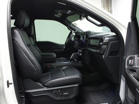 Used 2025 Ford F150 Lariat w/ Equipment Group 502A High AWD/4WD image 16