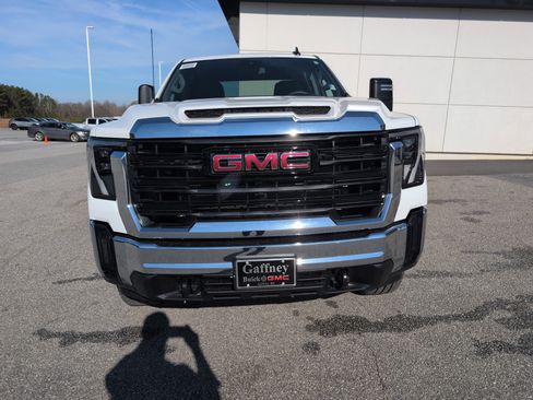 New 2026 GMC Sierra 2500 Pro w/ Convenience Package image 11