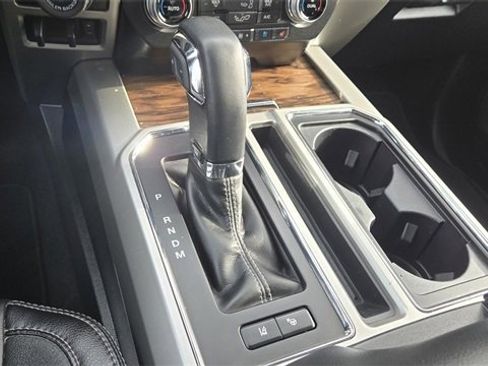 Used 2020 Ford F150 Lariat w/ Equipment Group 502A Luxury image 17