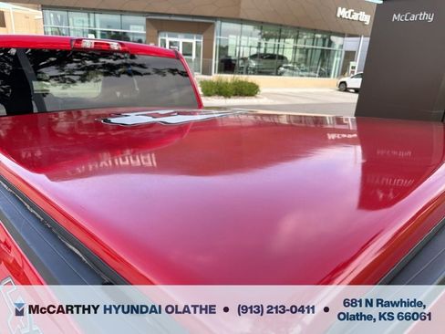 Used 2017 Chevrolet Silverado 1500 LT w/ All Star Edition AWD/4WD image 12